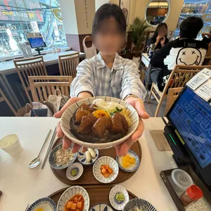 핵밥 대표 사진