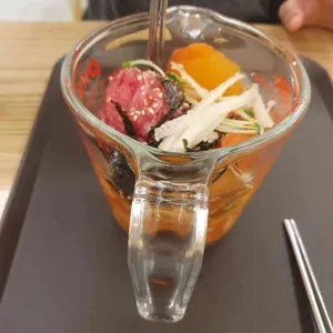 육회바른연어 가맹본사 사진