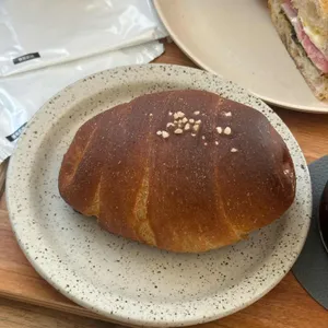 카페 고온 사진