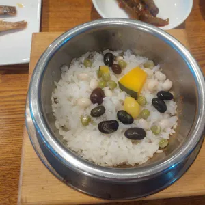아기다람쥐 대표 사진