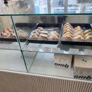 롬브 사진