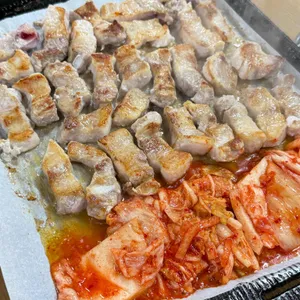 고향식당 사진
