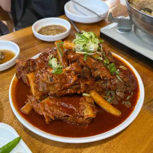 홍뼈집뼈구이 사진