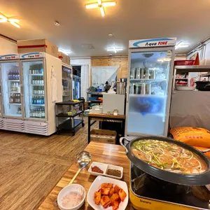 냄비국밥 리뷰 사진