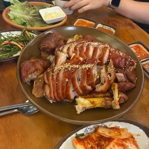 가장맛있는족발 사진