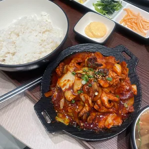 쭈반 대표 사진