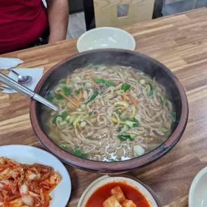 양성도토리칼국수 사진