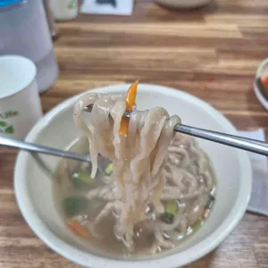 양성도토리칼국수 사진