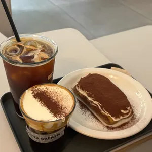 세컨브레스 사진 1