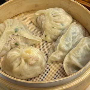 신발원 사진