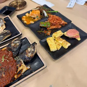 달빛에구운고등어 사진