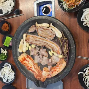 청아대박뒷고기 사진