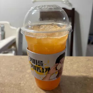 컴포즈커피 사진