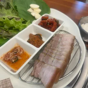명동칼국수샤브샤브 사진