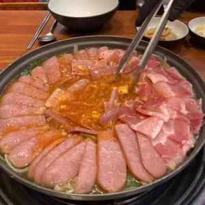 더하고 부대찌개 사진