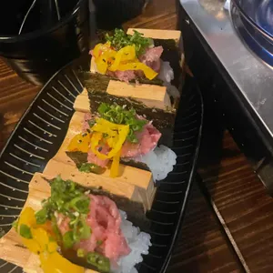 유영 대표 사진