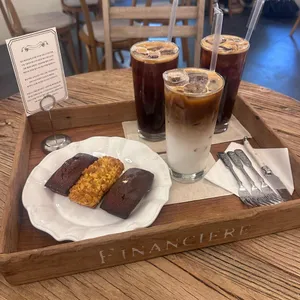 휘낭시에르 사진