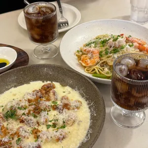 오버데어 사진