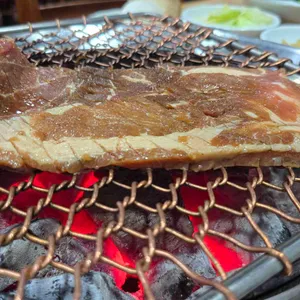 명가참숯구이점 사진