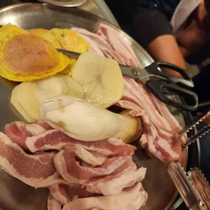 김치옥 사진