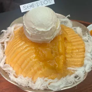 샬롯 대표 사진