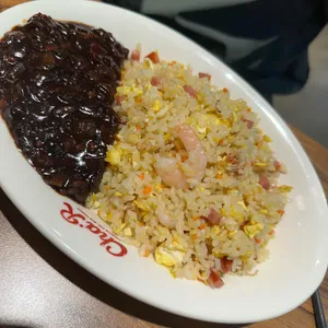 차알 사진