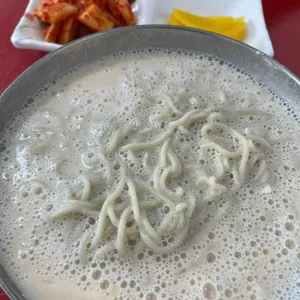 녹차콩물국수 대표 사진