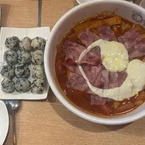 동대문엽기떡볶이 대표 사진