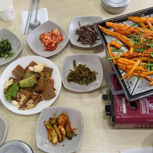 은행나무식당 사진