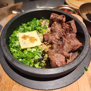 타닥타닥솥밥 사진