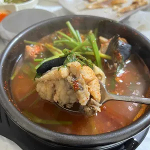 생선뚝배기 사진