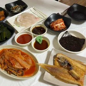 생선뚝배기 대표 사진