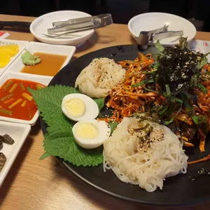 명불허전원조골뱅이 사진