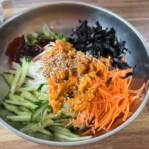 김명자굴국밥 대표 사진
