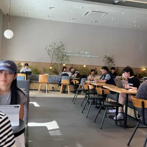 할리스 리뷰 사진