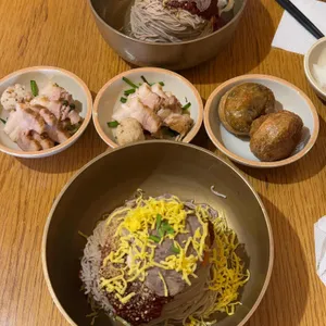 잘빠진메밀 사진