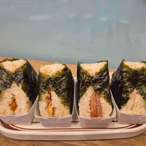 강다짐 삼각김밥 리뷰 사진