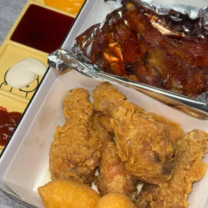 BBQ치킨 사진 2