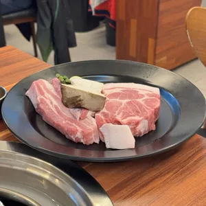 선흘고깃집 사진 2