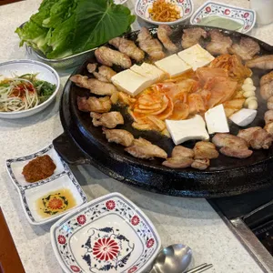 진짜무쇠삼겹 사진