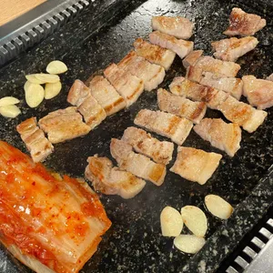돌담길삼겹살 사진