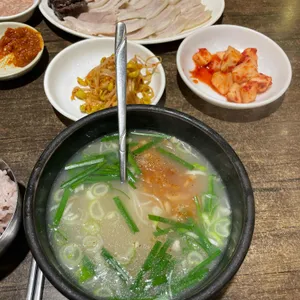 한양왕순대돼지국밥 사진 2