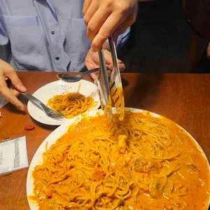 로니로티 대표 사진