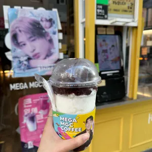 메가커피 사진