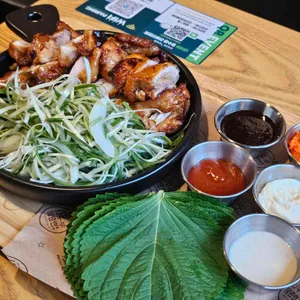 누구나홀딱반한닭 사진