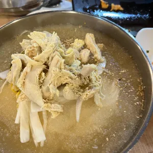 밀빛초계국수 사진 1