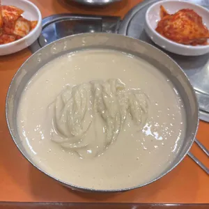 진주회관 대표 사진
