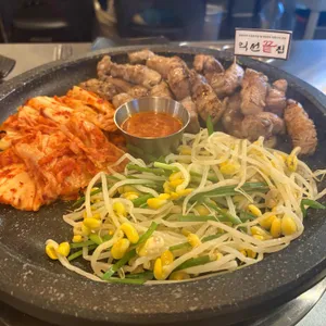 익선끝집 사진 2