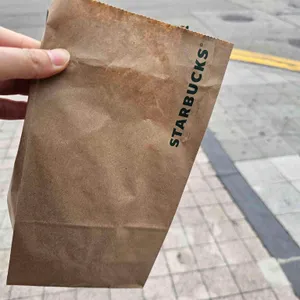 스타벅스 사진 2