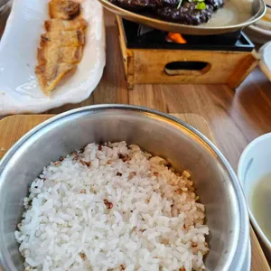 석정 대표 사진
